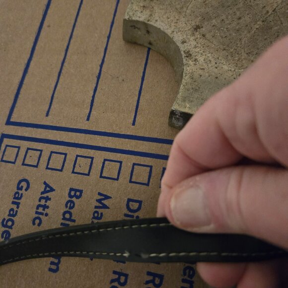 Black Guess Pocketbook with buckle - Picture 5 of 6